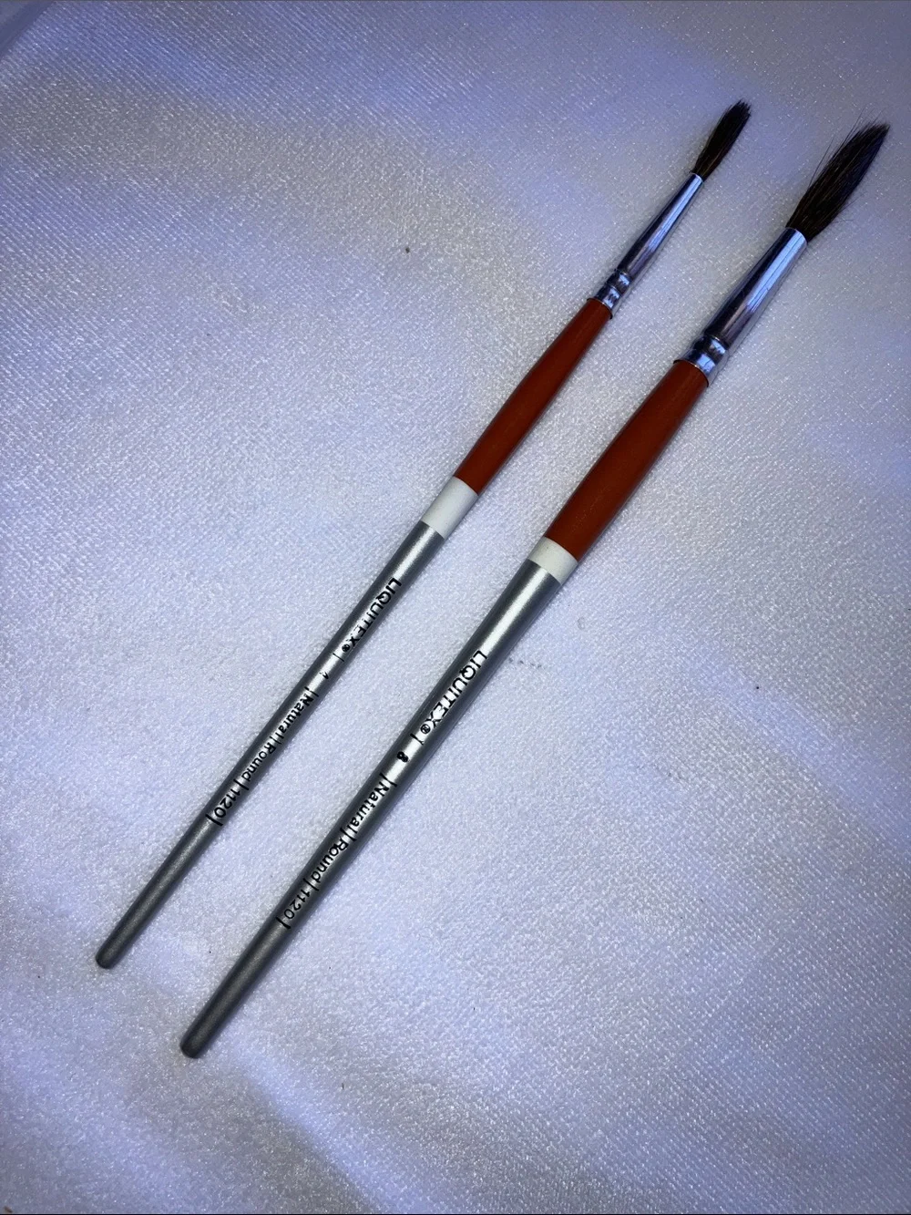 25 Liquitex 1120 Natural Round paintbrushes